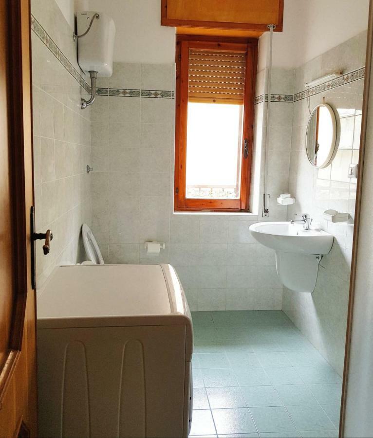 Family Apartment On The Beach Alghero Kültér fotó